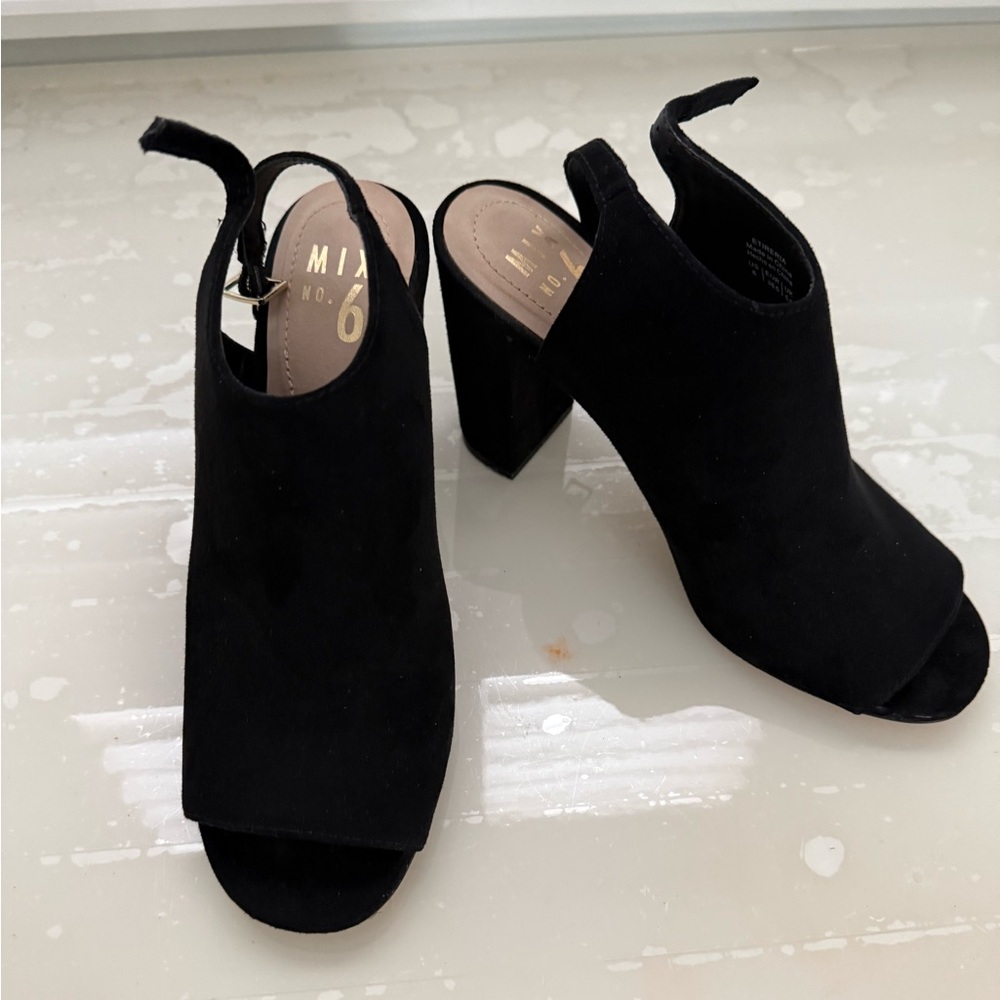 Mix No. 6 Elegant Black Suede Heels